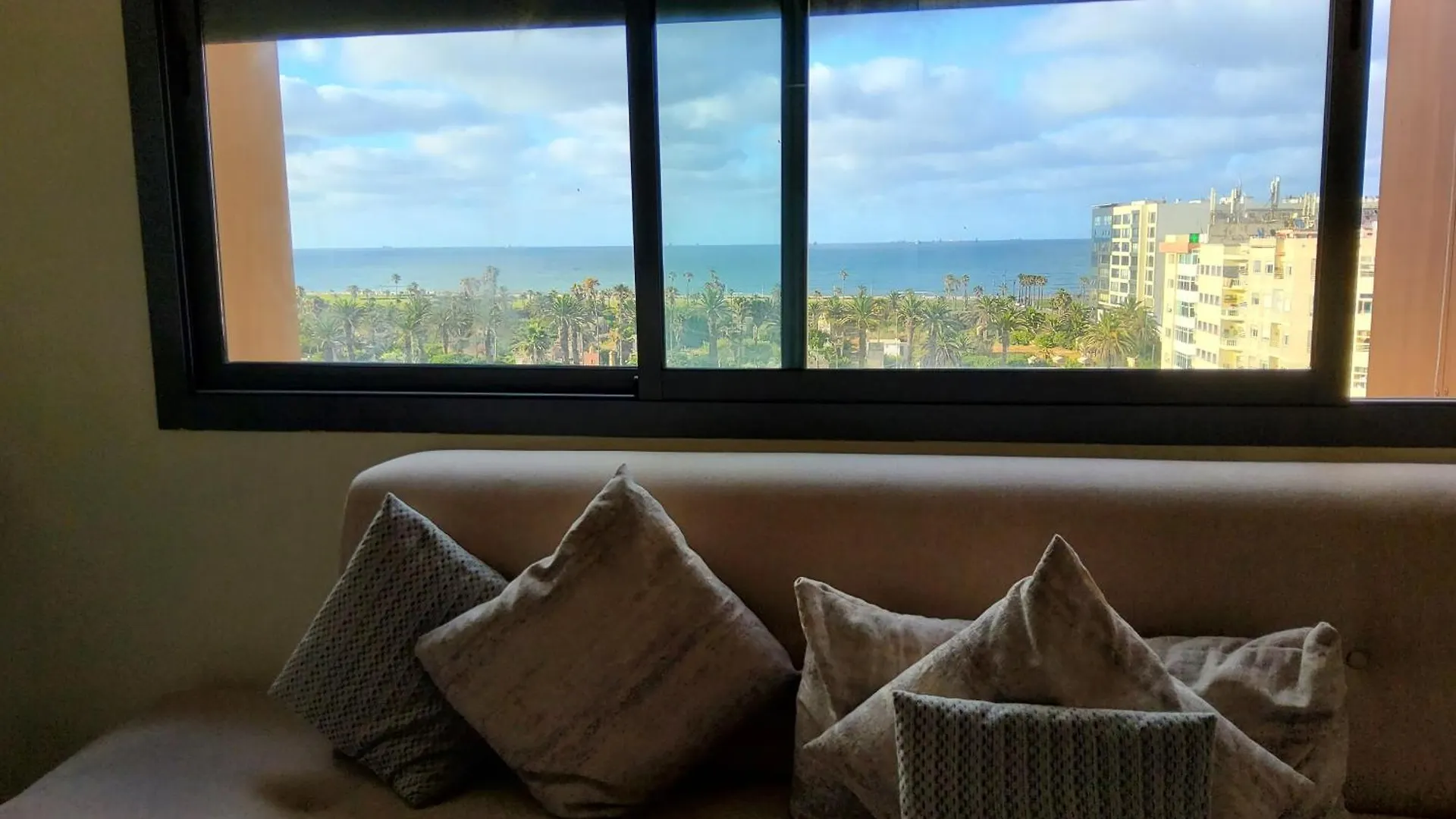 Appart Chic Vue Mer Casablanca Morocco